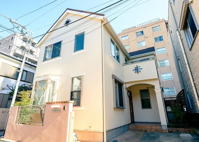 Haresora Mukojima Ikken House