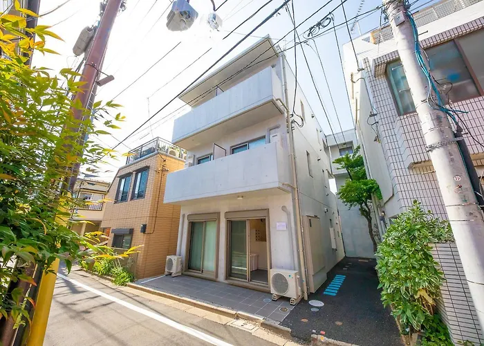 Shinjuku Partenza