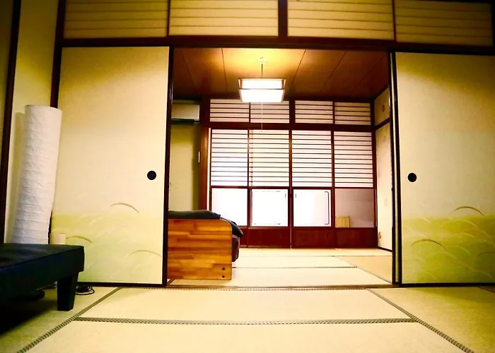 Ueno Izakaya Attic Apartment