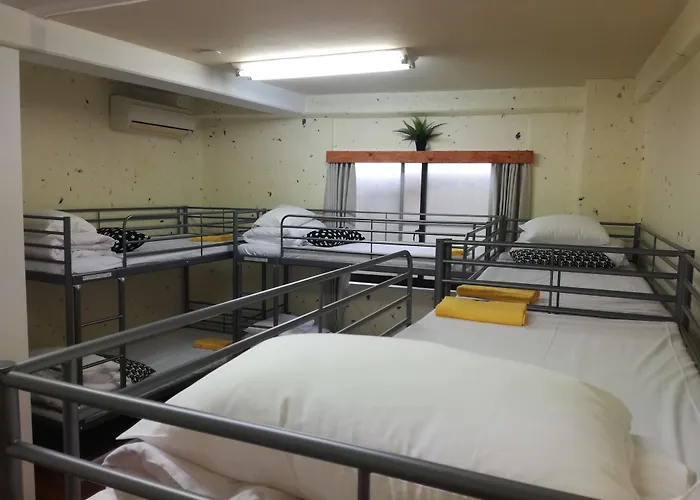 Shinjuku Sky Capsule - Hostel