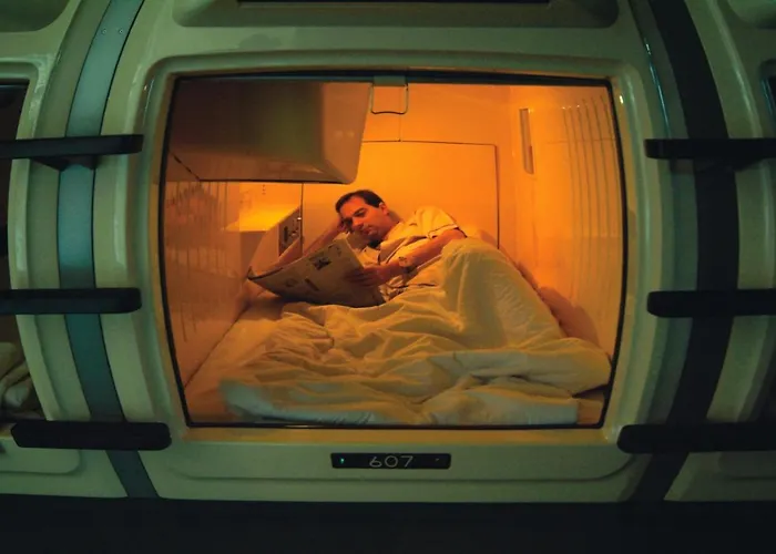 Capsule Hotel & Sauna Ikebukuro Plaza