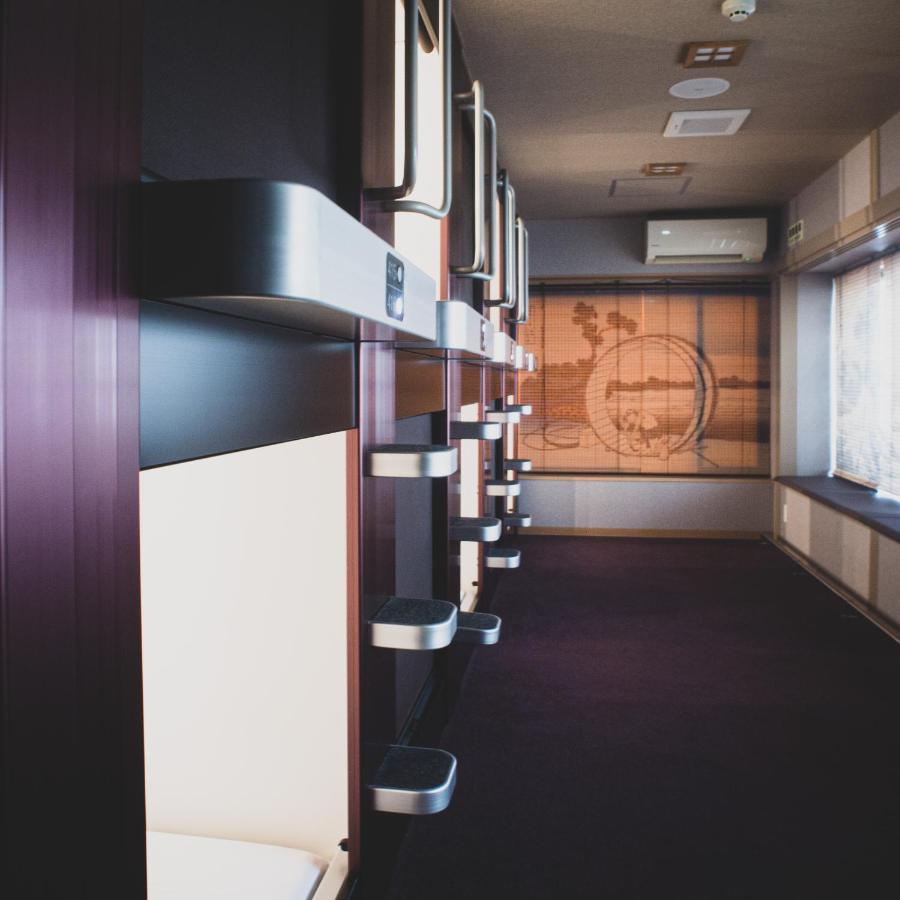 Nadeshiko Hotel Tokyo Shibuya By Unito Female-Only Capsule hotel