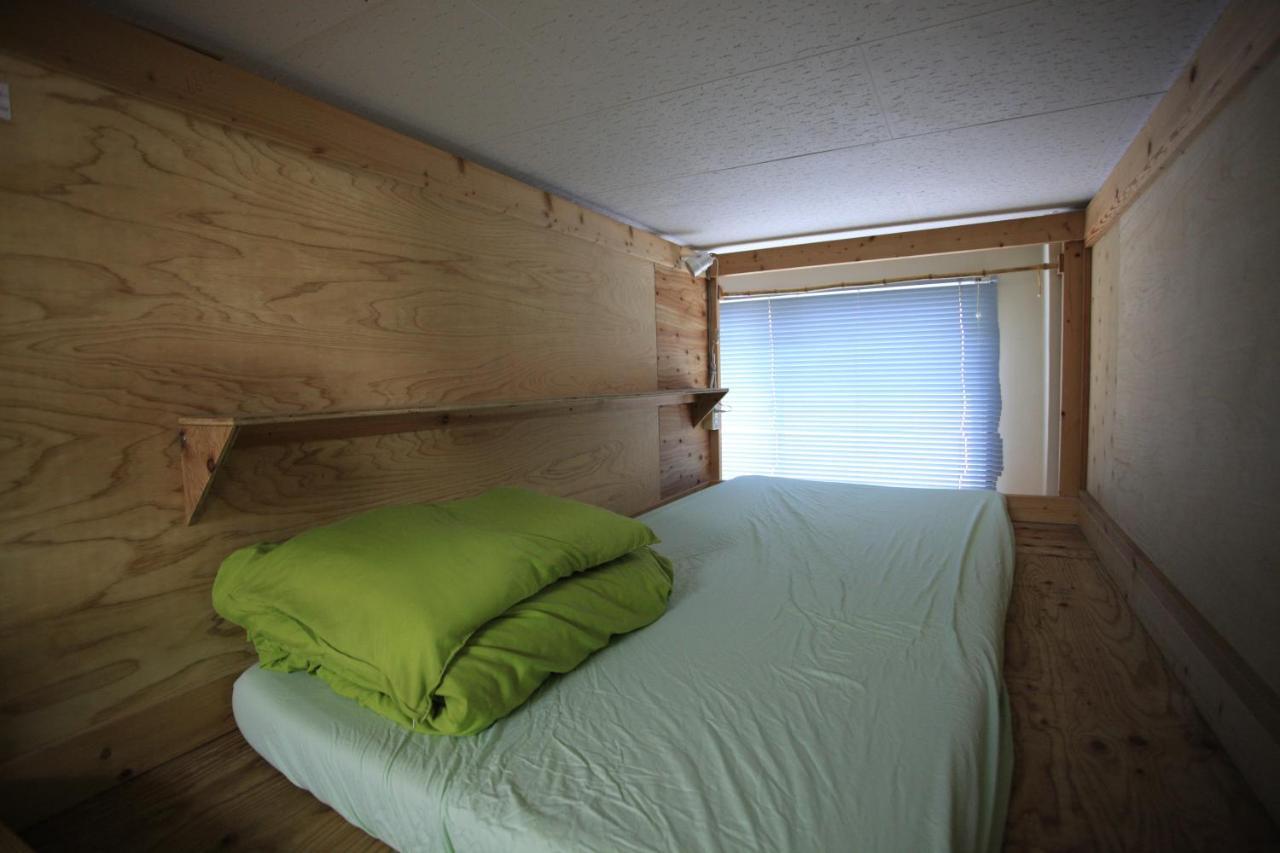 Edo Hostel *