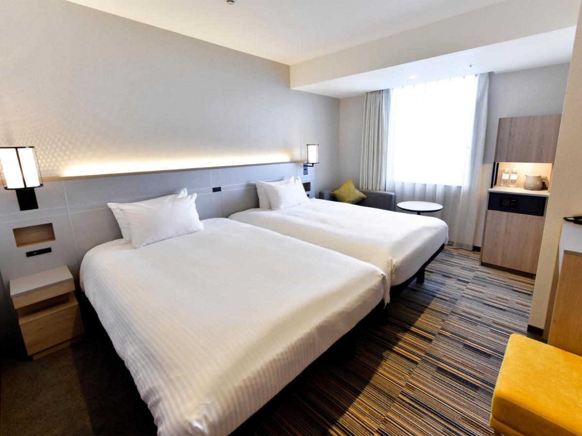 Asakusa Tobu 3*