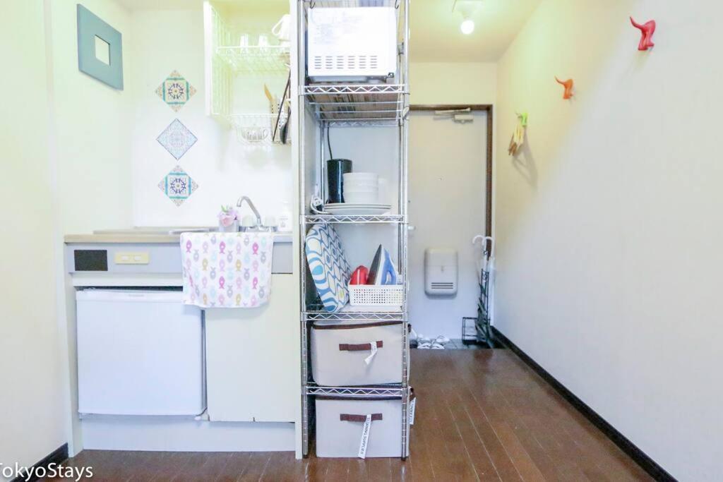 Holiday home Budget Price, Monthly Stays Ok, Studio Apt Easy Access Shibuya & Shinjuku With Wifi & Tv C38