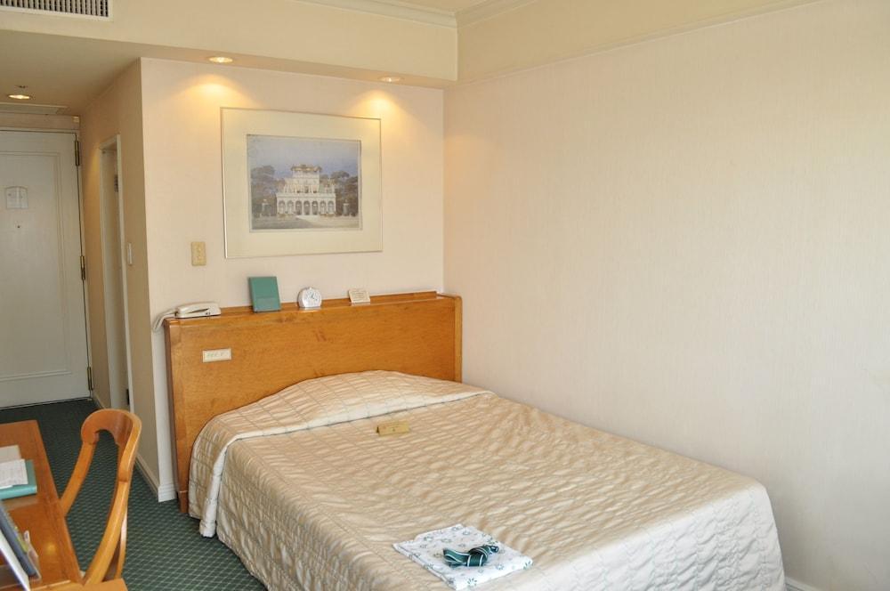 Cadenza 4* Tokyo