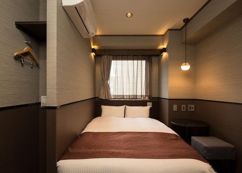 Hotel Apa Ginza Kyobashi Eki Yaesu Minamiguchi 3*