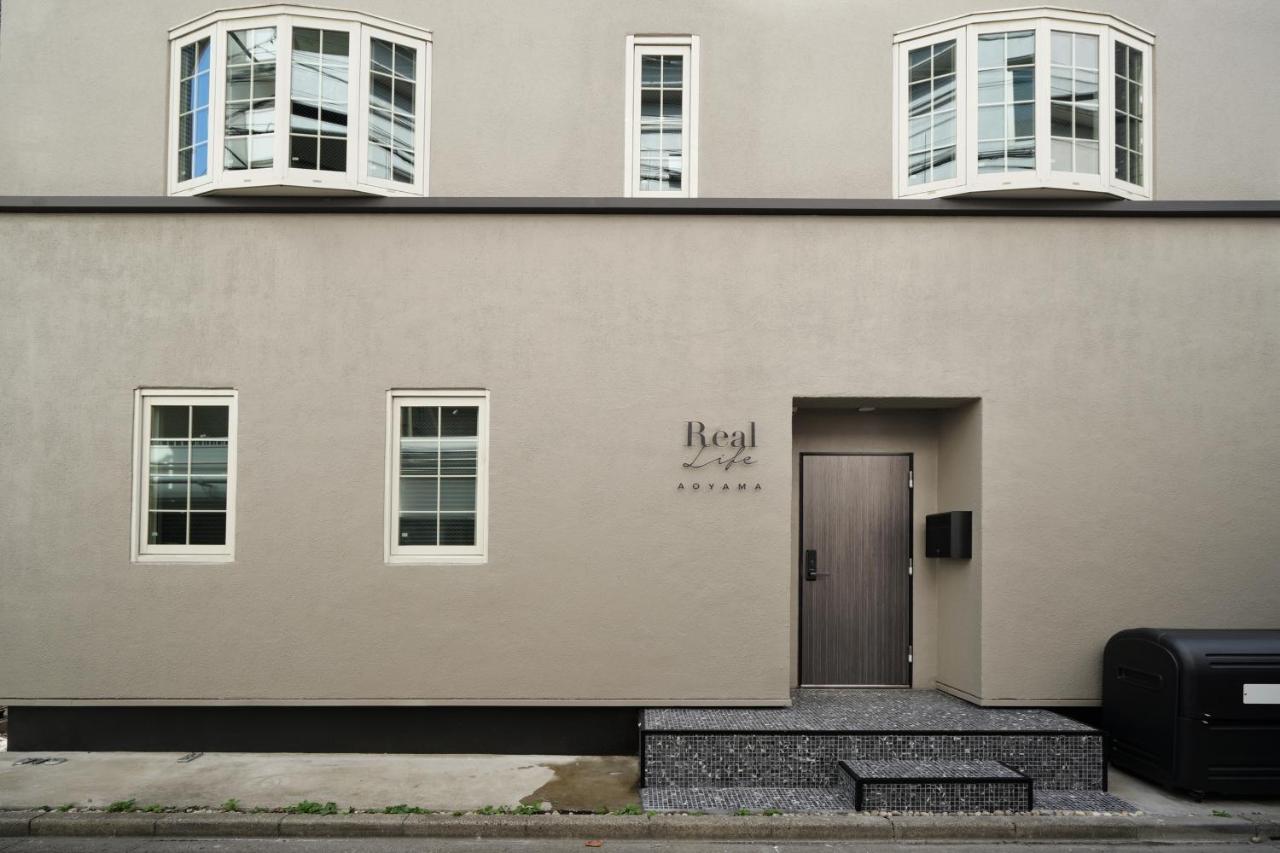 Apartment Real Life Aoyama *