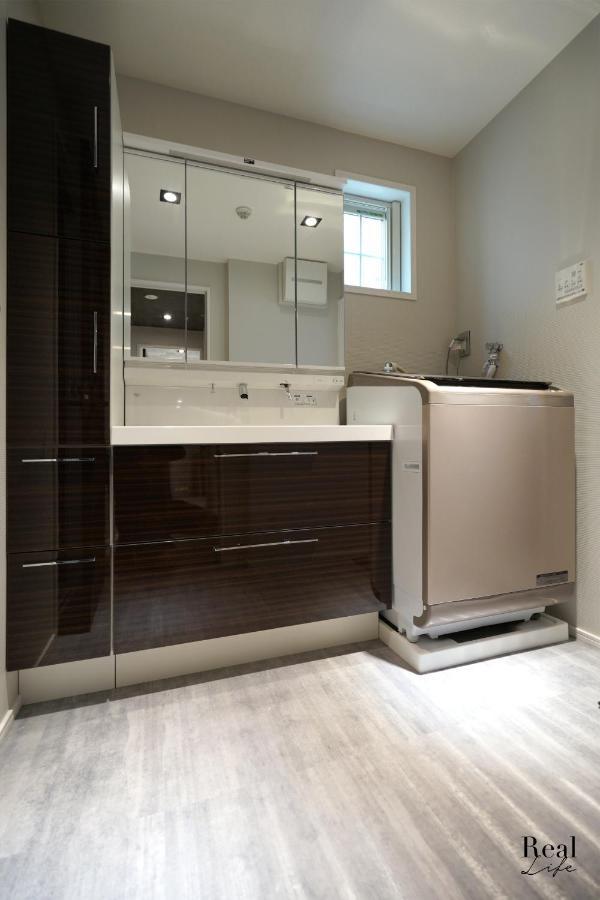 Real Life Aoyama Apartment