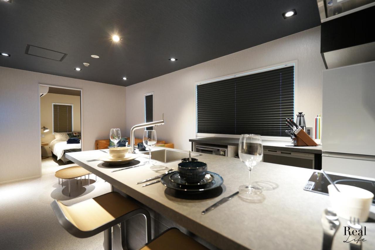 Apartment Real Life Aoyama *