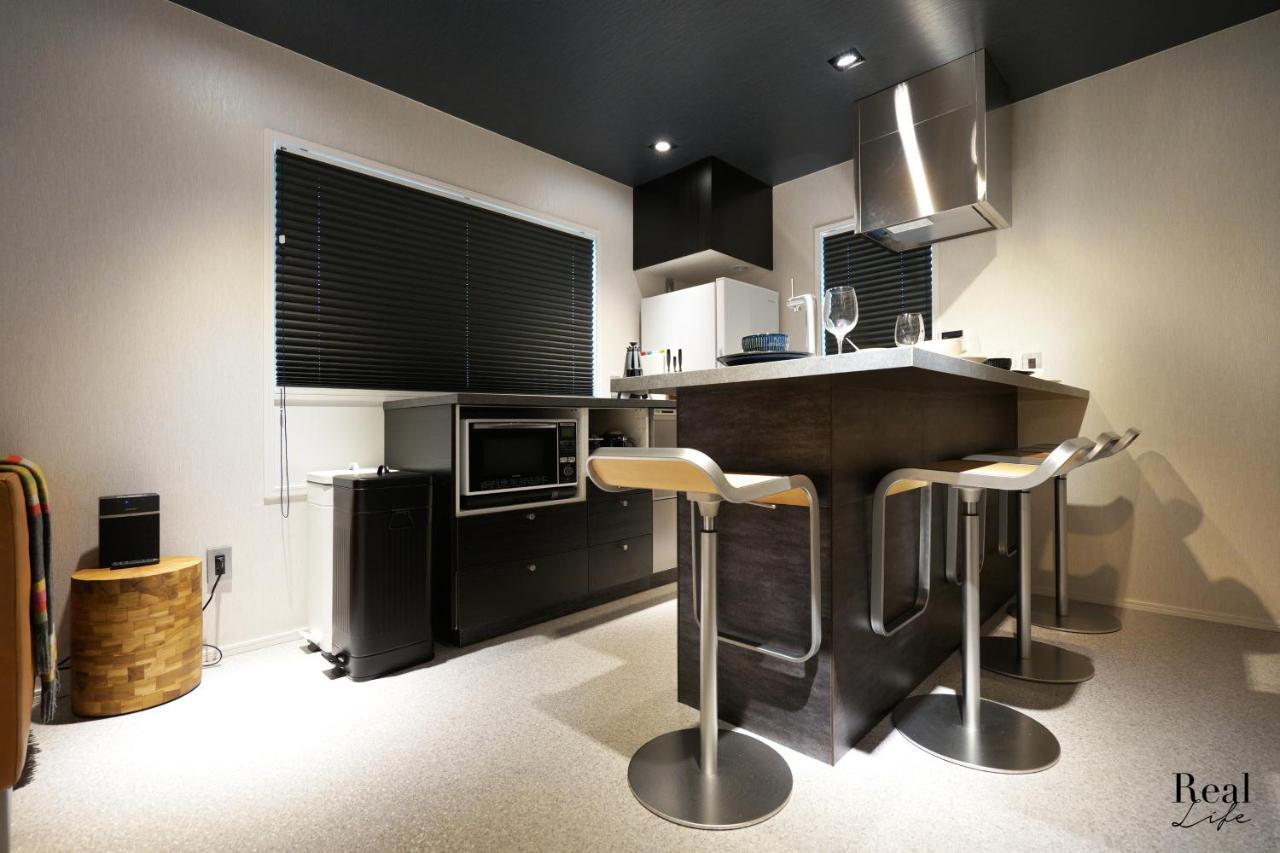 Apartment Real Life Aoyama *