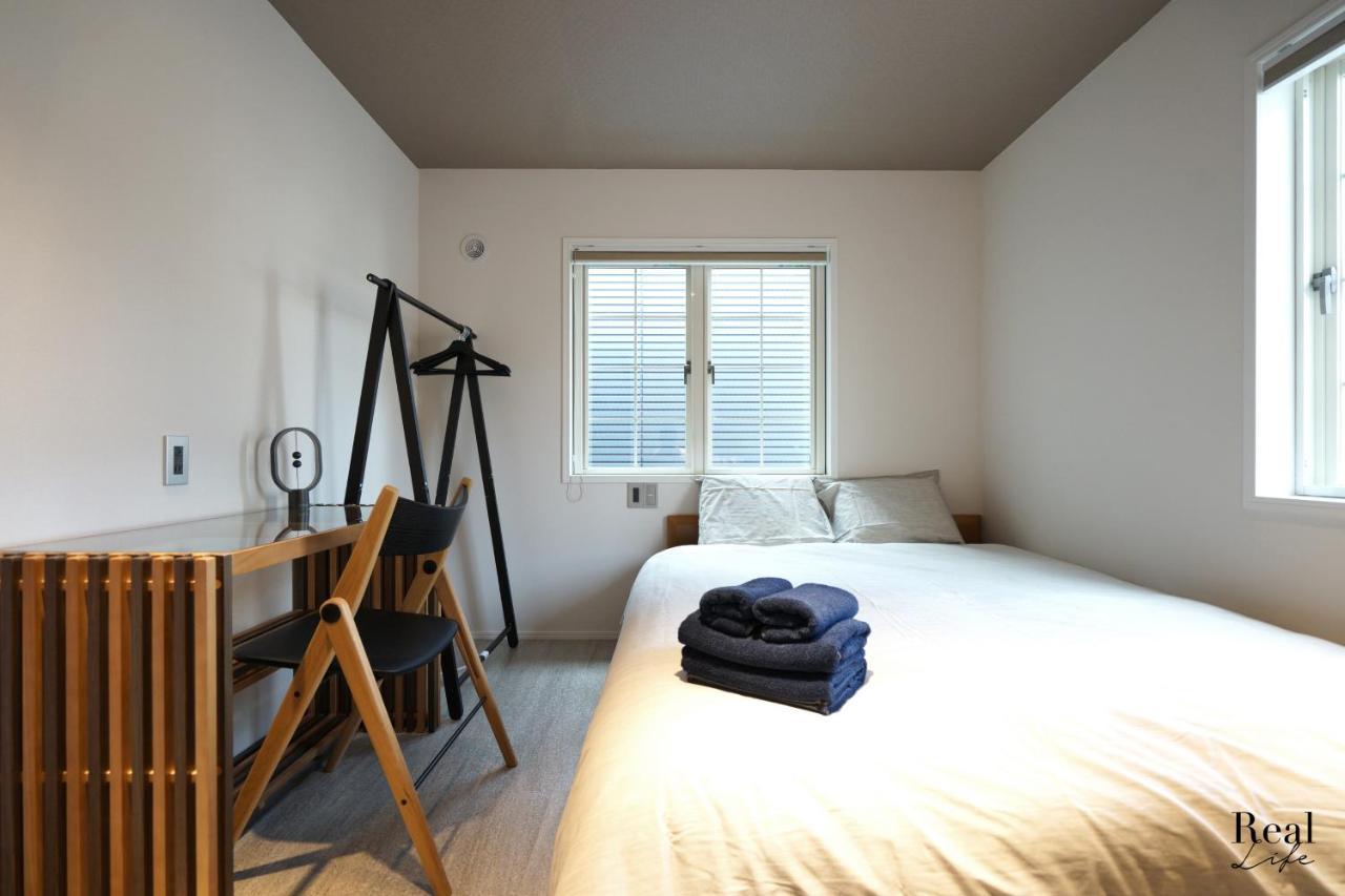 Apartment Real Life Aoyama *