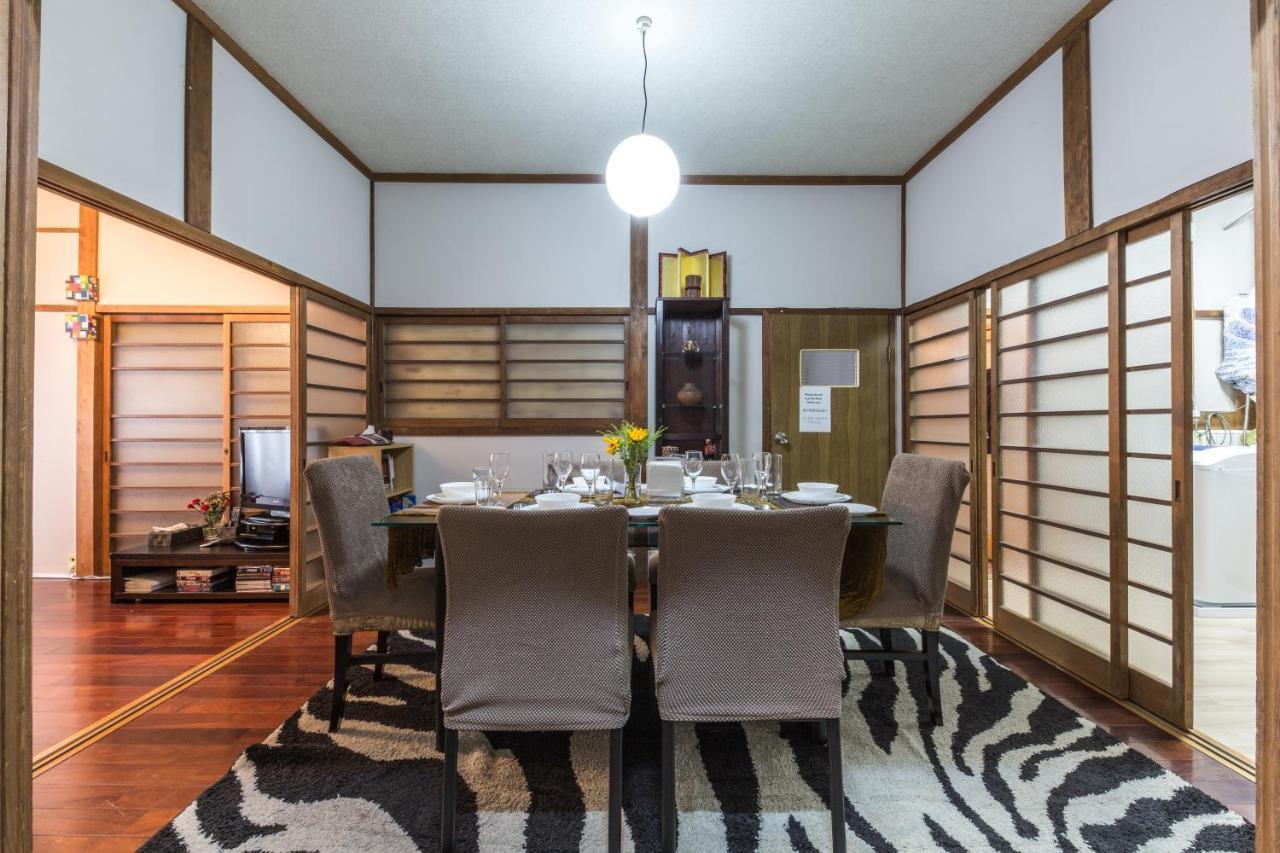 Samurai House - Large Family House, West Shinjuku Tokyo