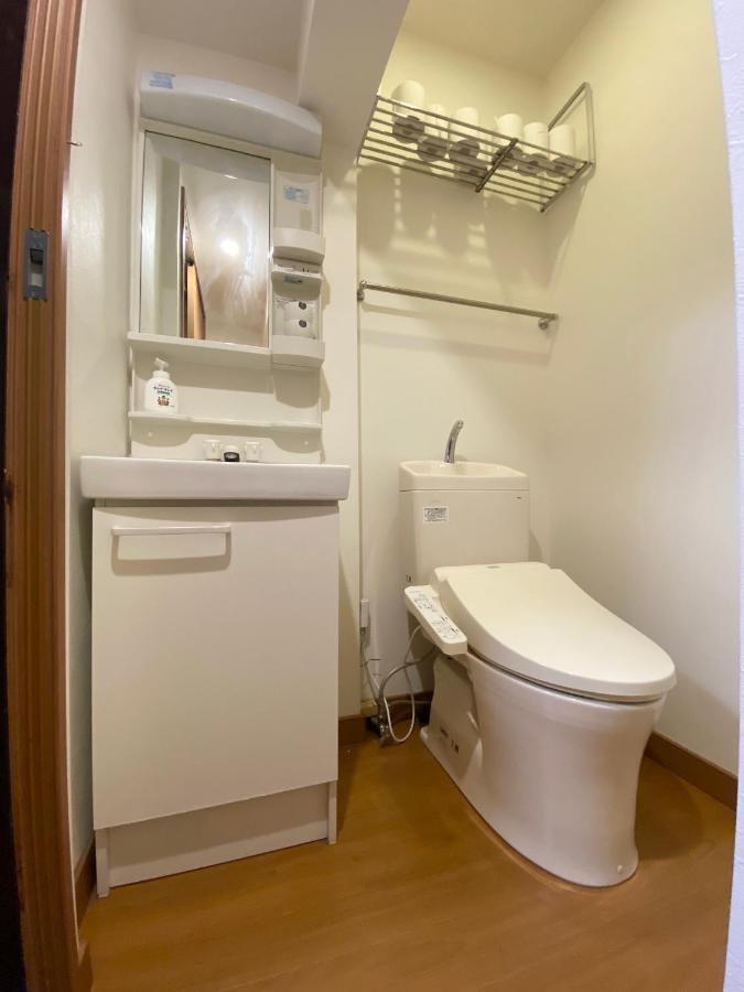 Shinjuku Shin-okubo Japanese Style Apartment Tokyo