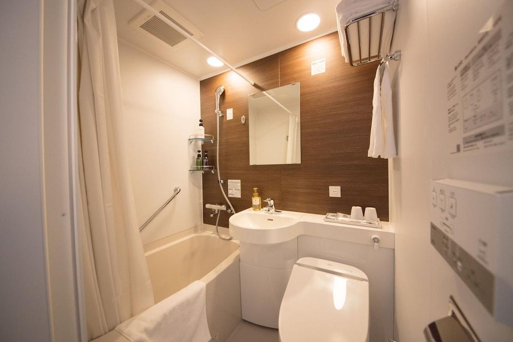 Henn Na Nishikasai 3* Tokyo