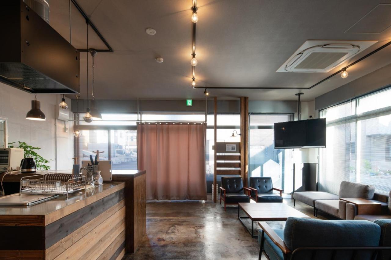 Mochida Hall 1f / Vacation 80337