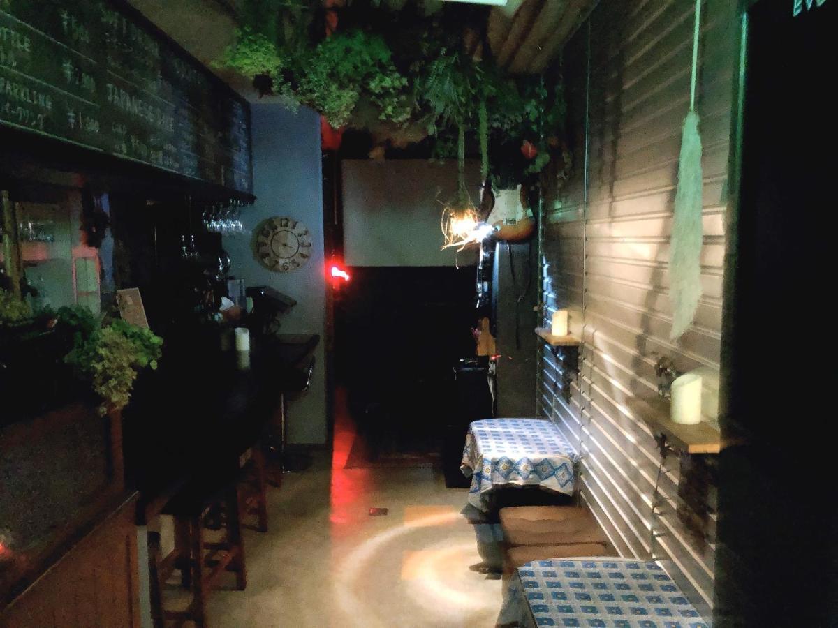 Edge Koenji Hostel *