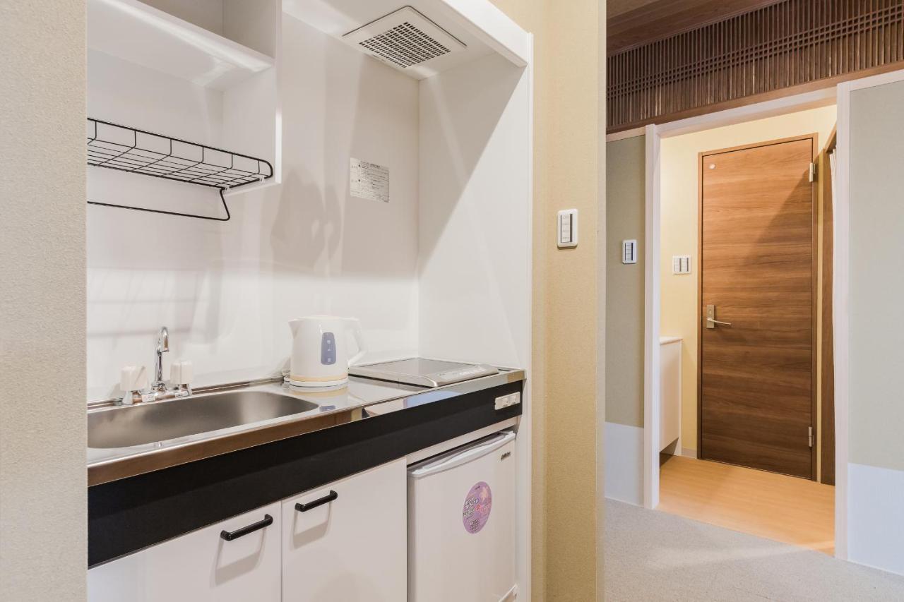 Playsis Asakusa Hotel 3*