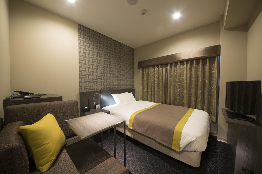 Almont Nihonbashi Hotel 2*