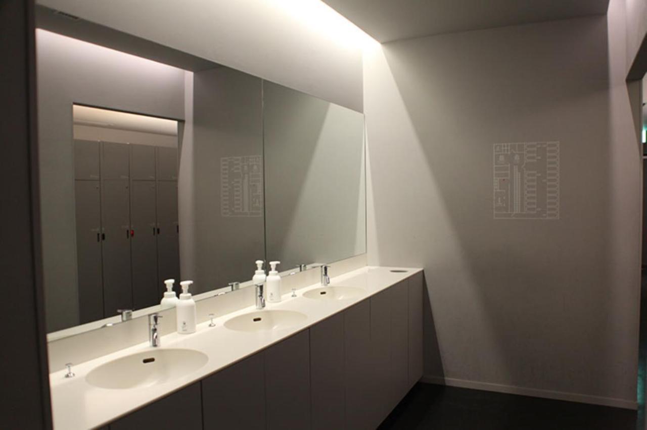 Rembrandt Shinjuku Shin-okubo Capsule hotel