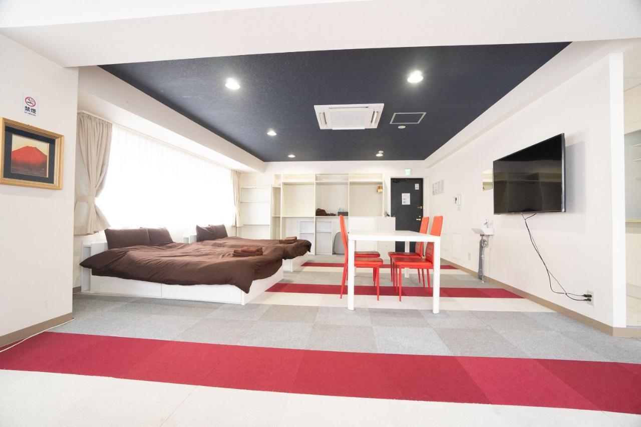 Apartment Oval Yotsuya 301