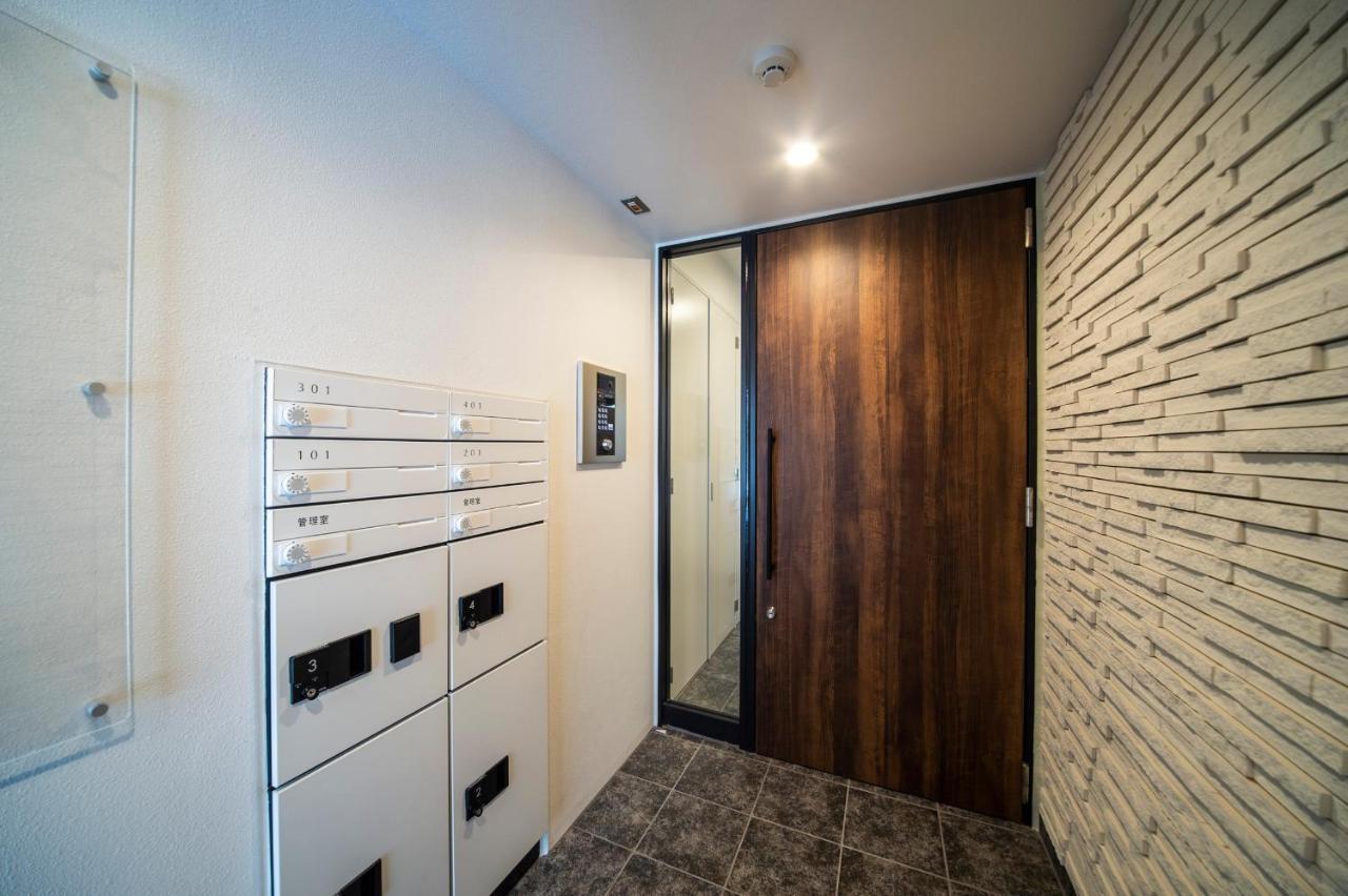 Apartment Give Shibuya Honmachi *