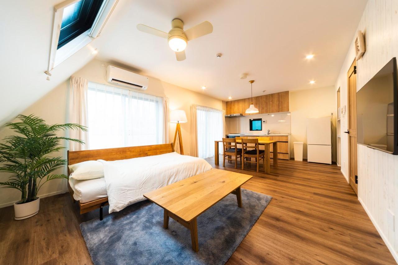 Apartment Give Shibuya Honmachi *