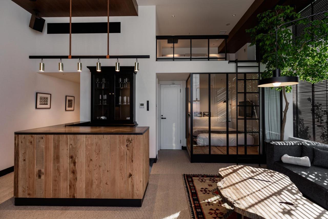 Trunkcat Street Hotel 5*
