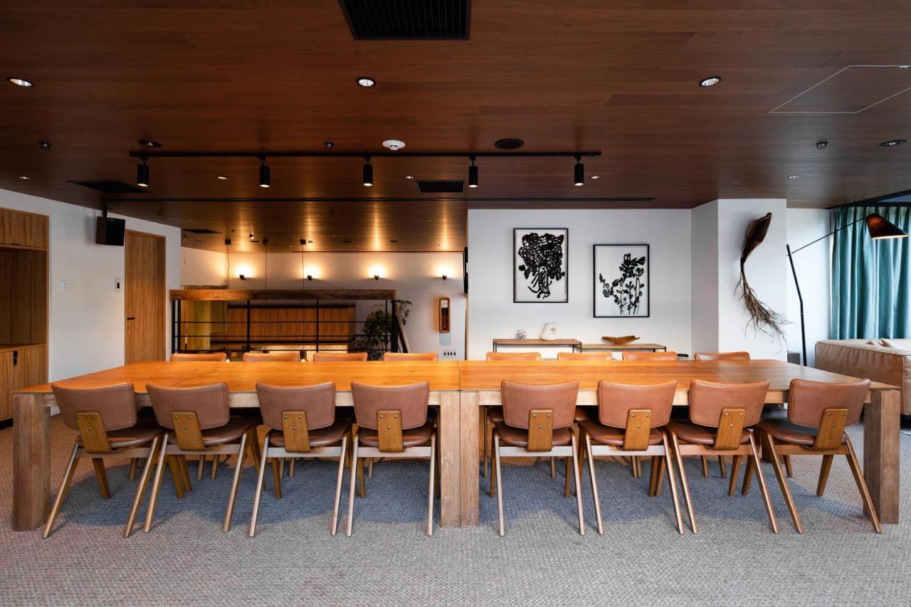 Trunkcat Street Hotel 5*