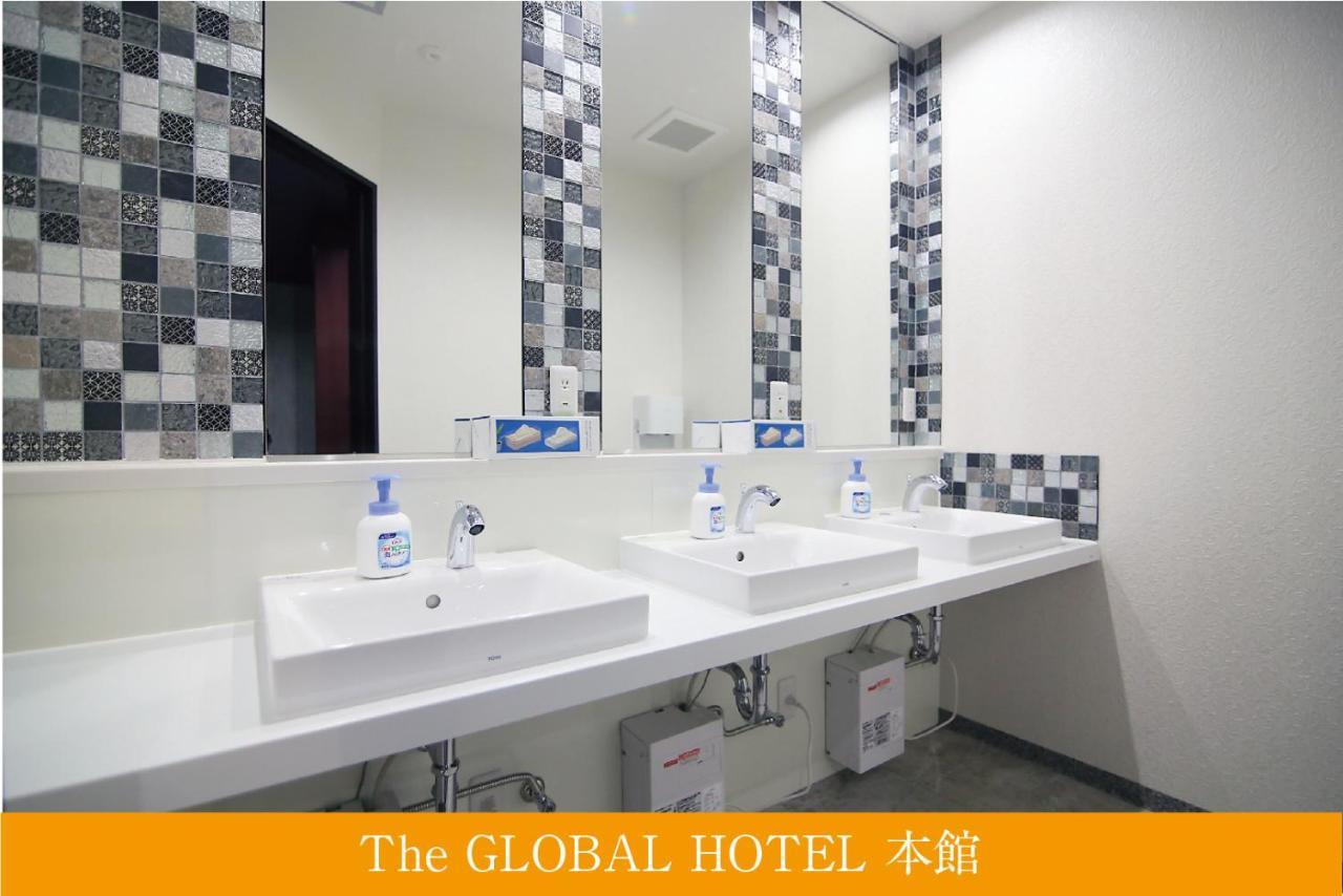 Capsule hotel The Global Tokyo