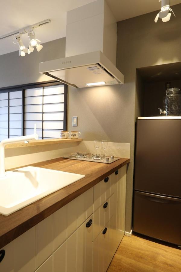Shinjuku 1003 Apartment *