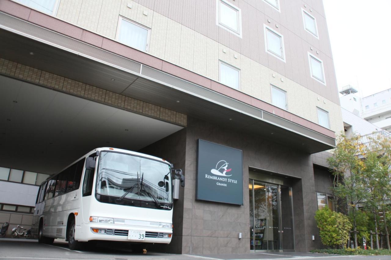 Rembrandt Style Nishikasai Grande Hotel Tokyo