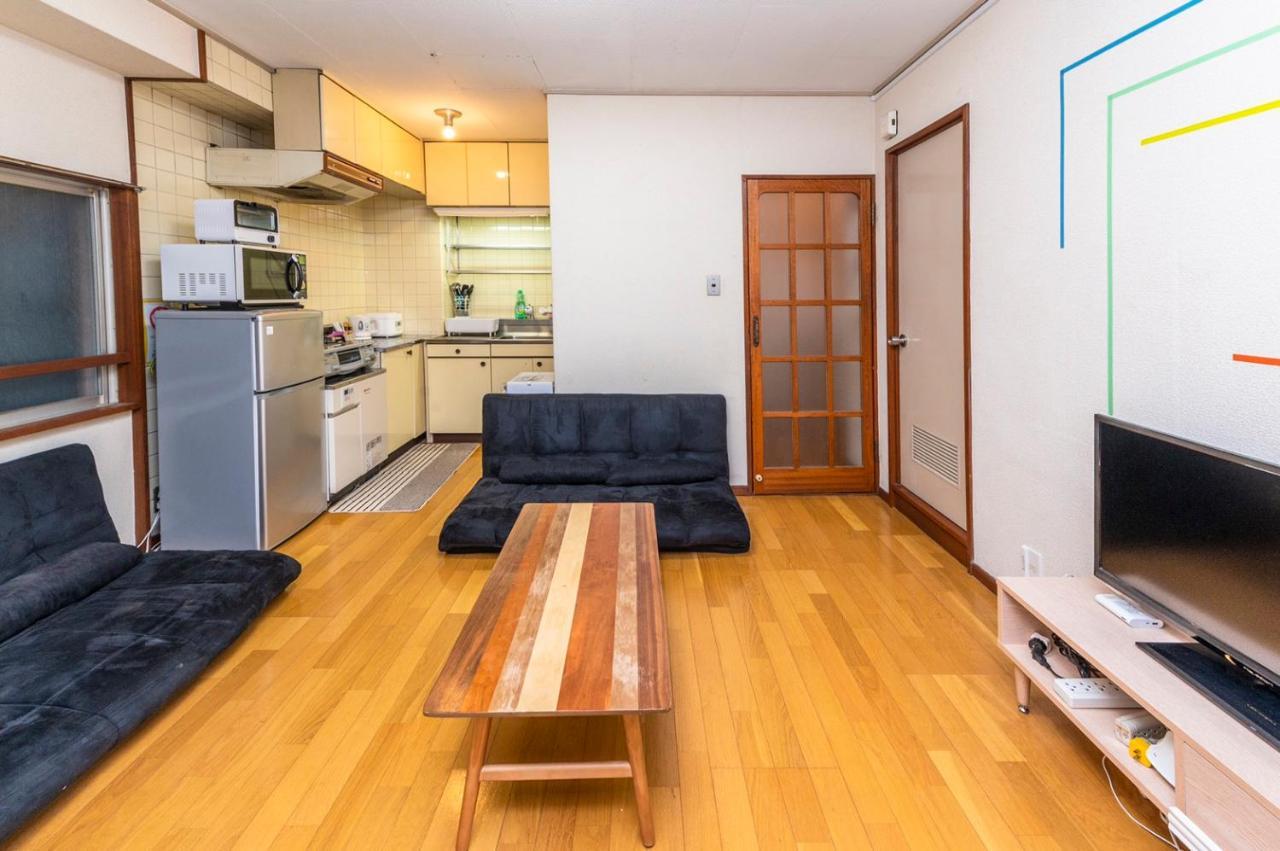 Apartment 四谷松本館ビル