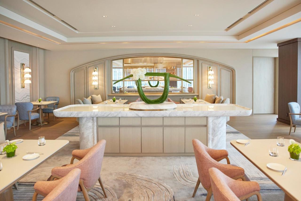 Four Seasons At Marunouchi 5*