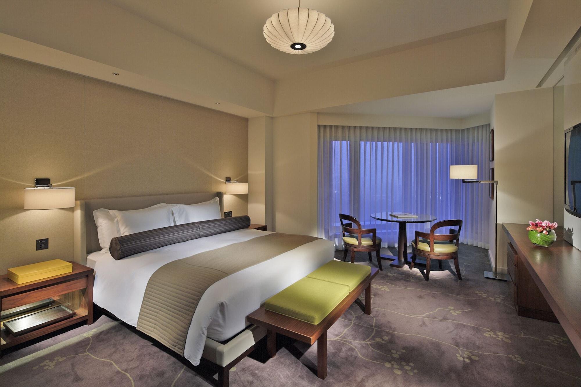 Palace 5*