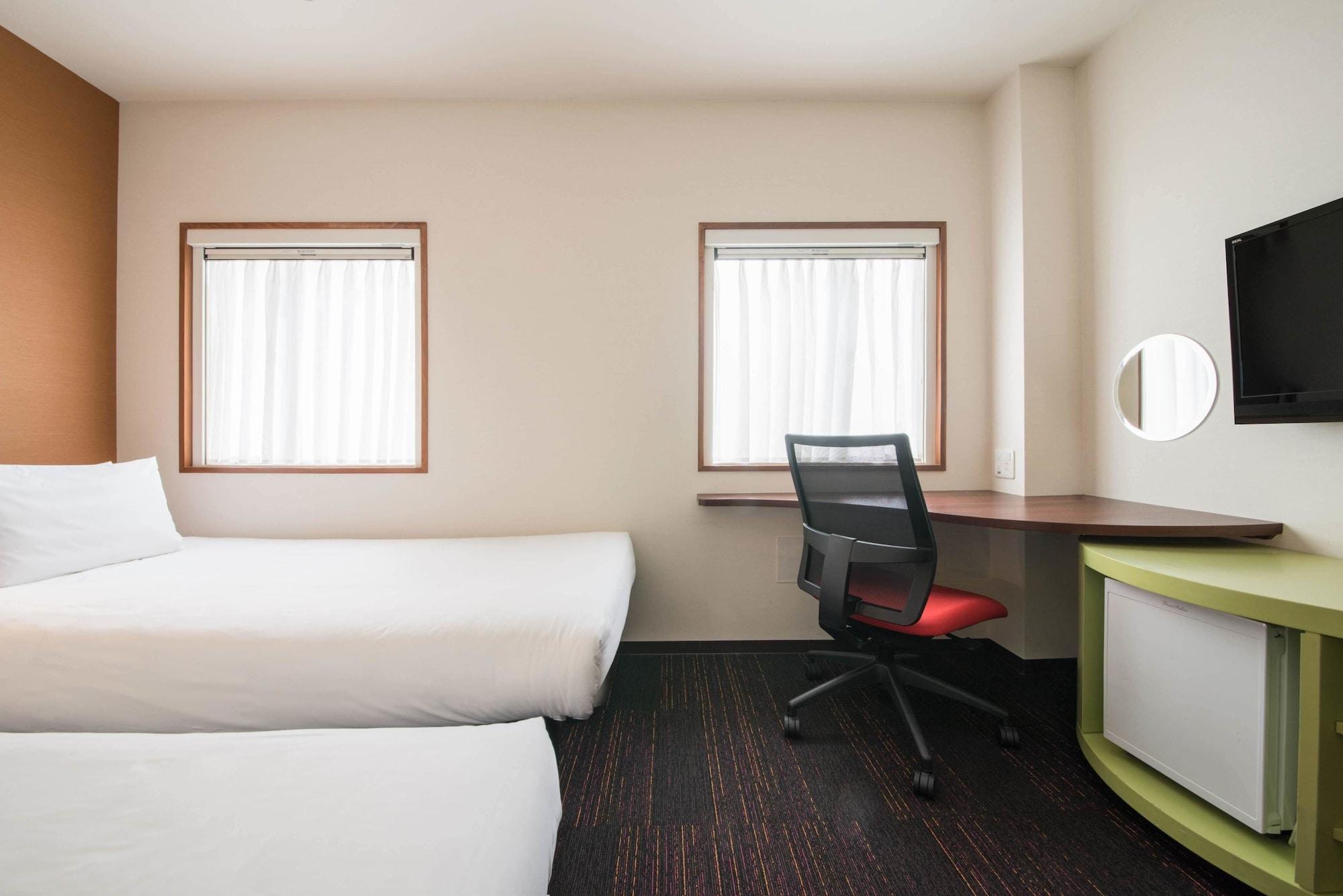 The B Akasaka 3*