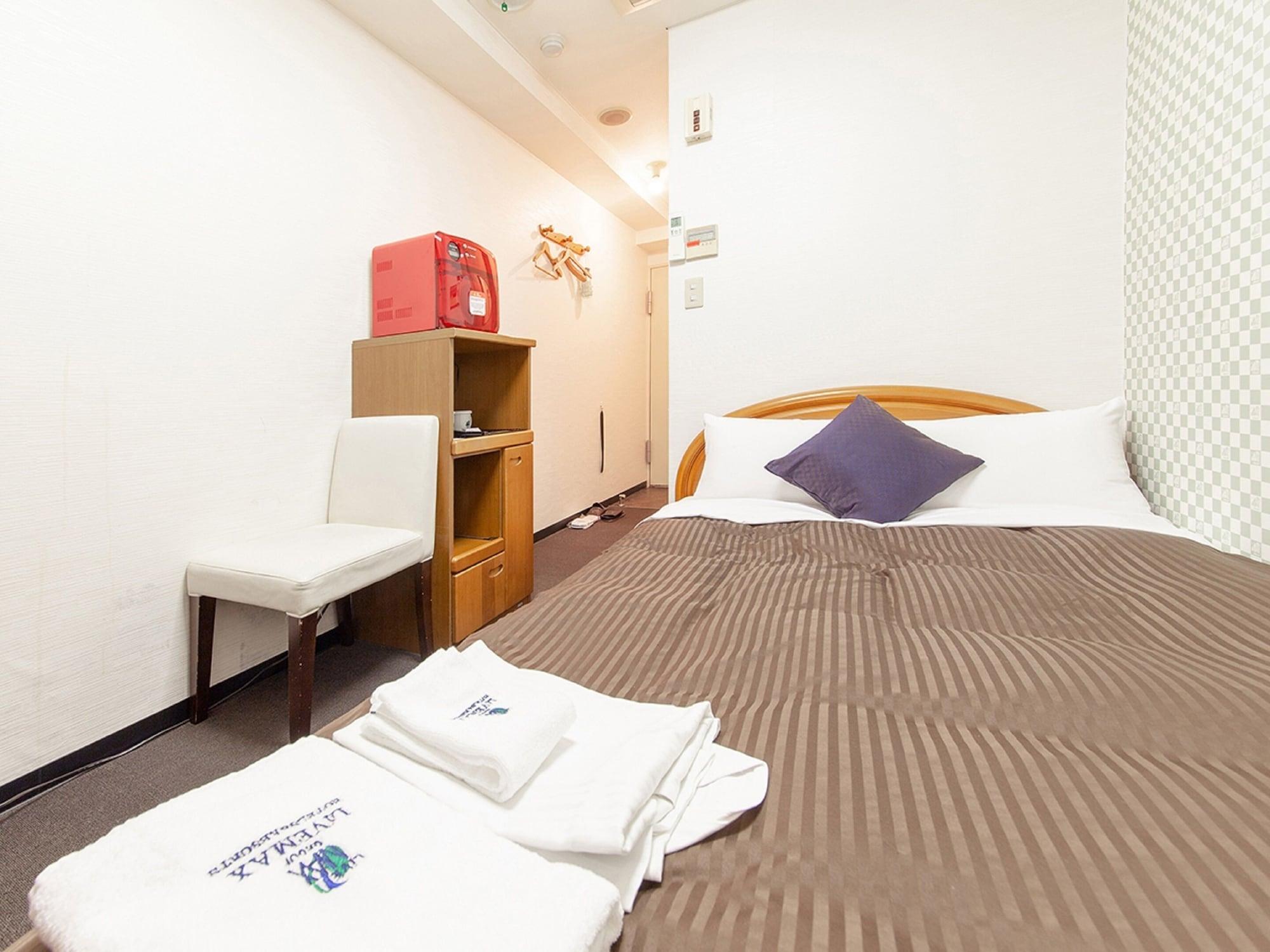 Livemax Budget Nippori 2*