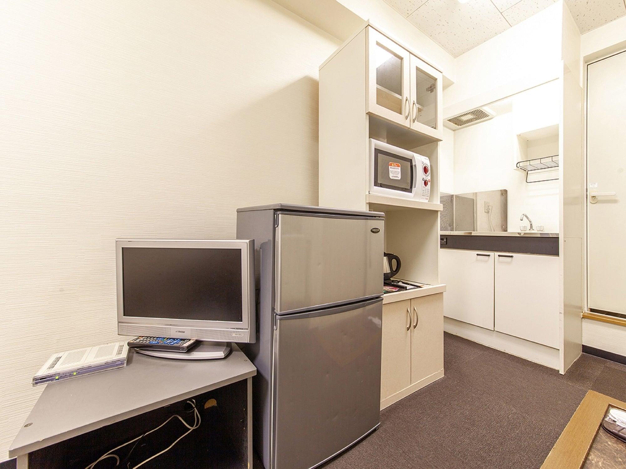 Hotel Livemax Budget Nippori 2*
