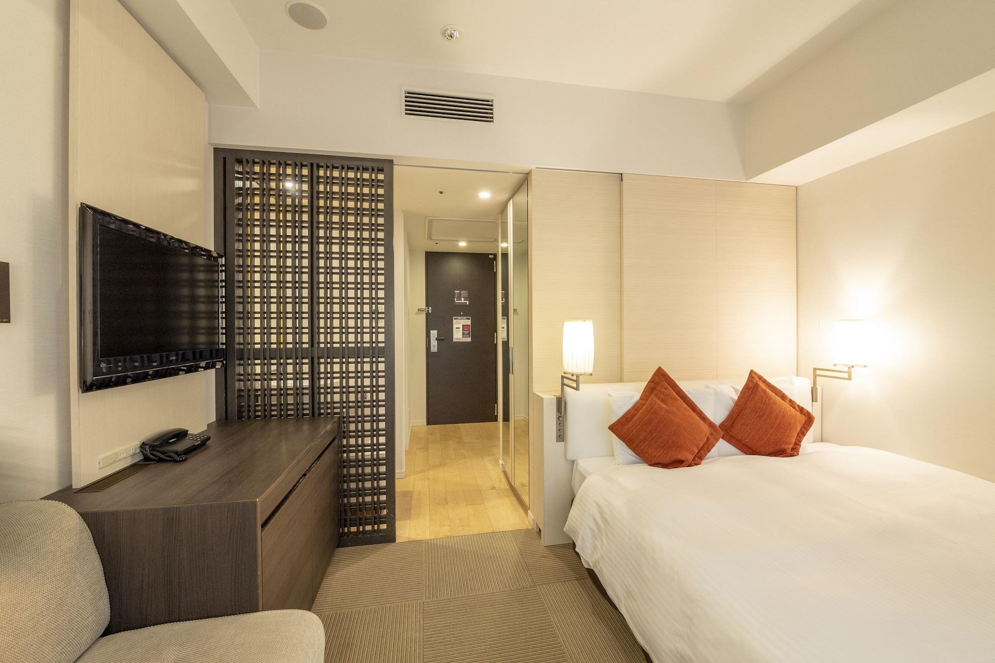 Economy hotel Mitsui Garden Yotsuya Tokyo