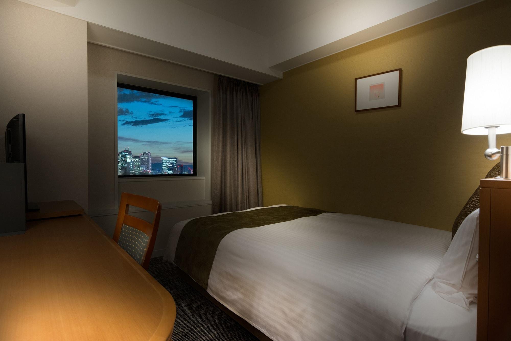 Toshi Center Hotel