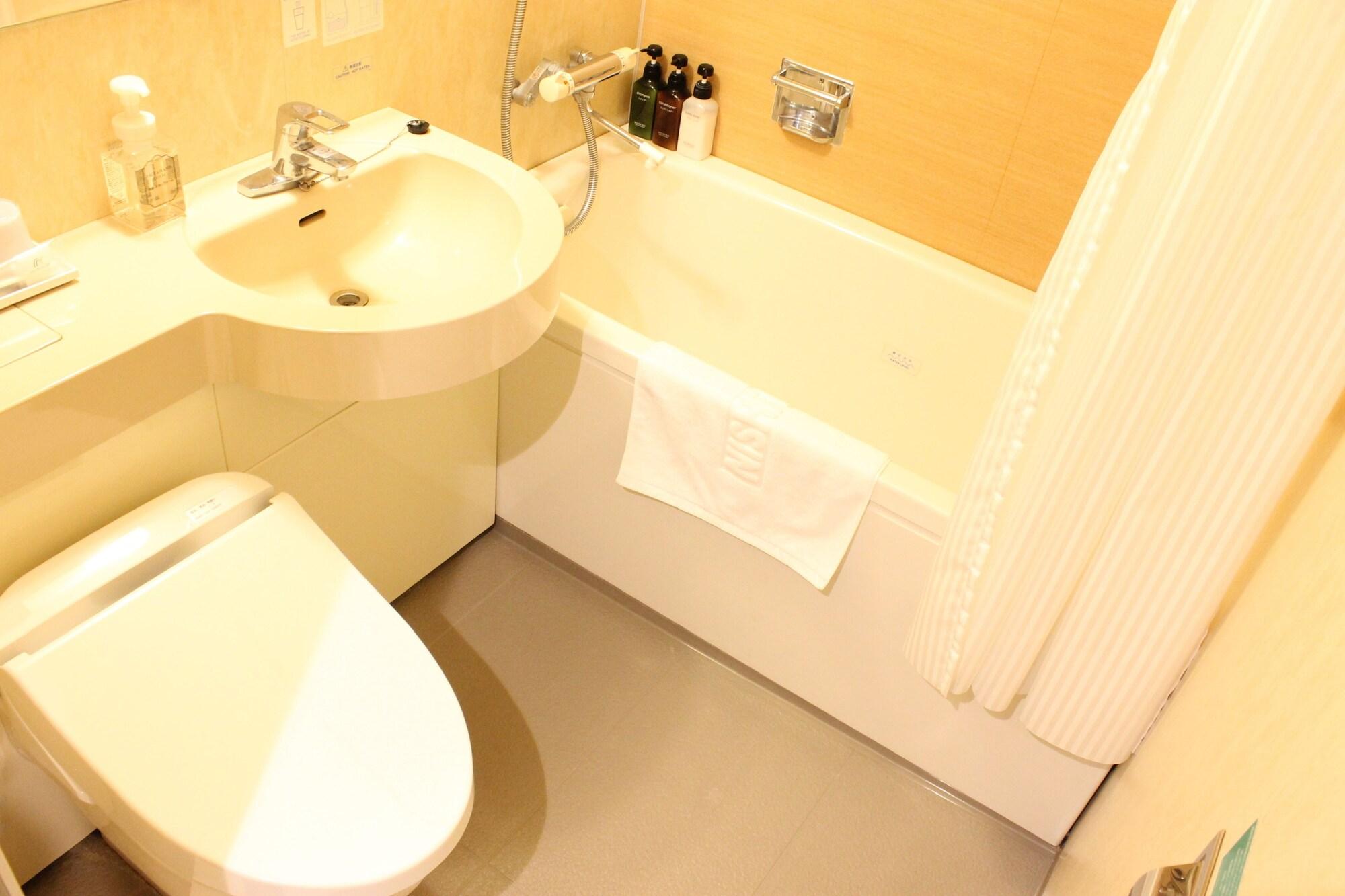 Nishitetsu Shinjuku 3*