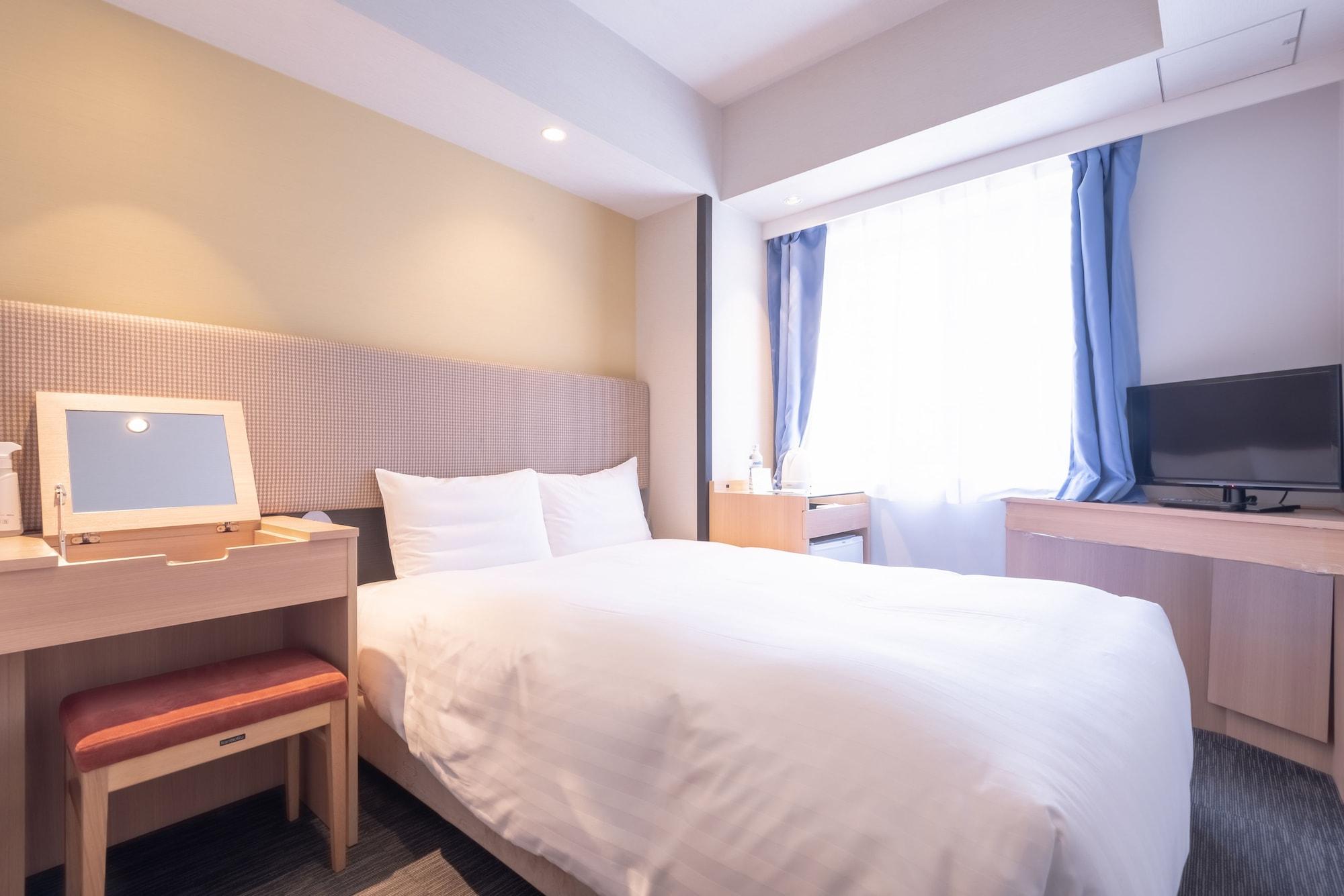 E Higashi Shinjuku 3* Tokyo