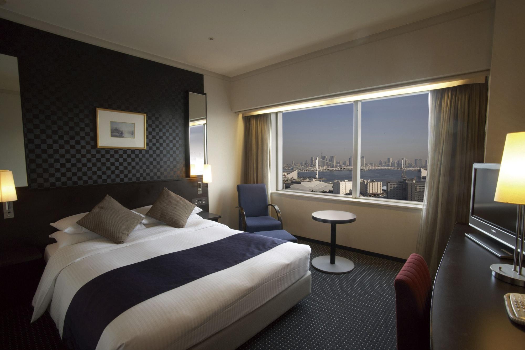 Ana Bay By Ihg Hotel 4*