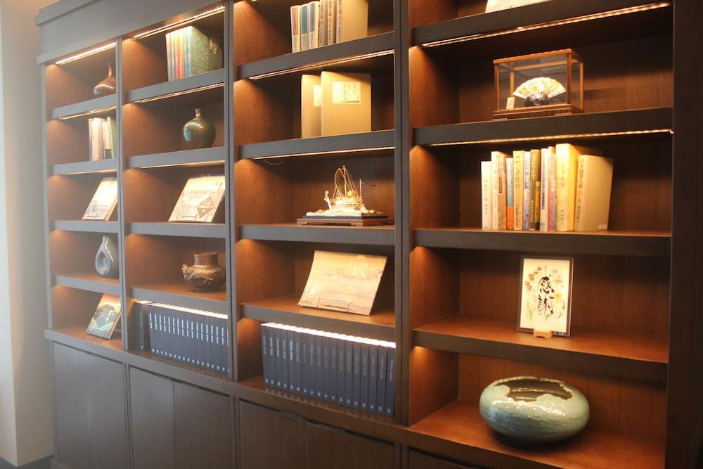 Ryumeikan Ochanomizu Honten Hotel 4*