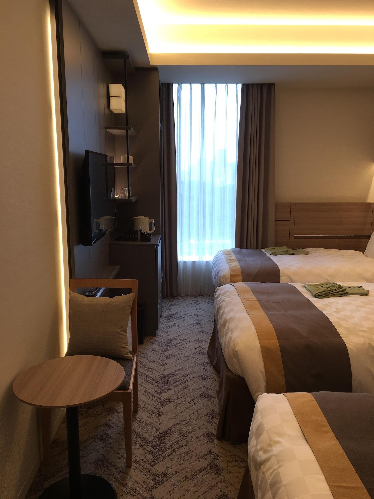 Nihon Seinenkan 3*