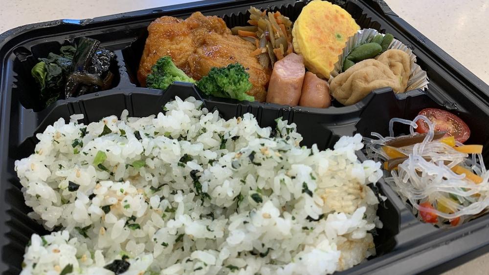 Toyoko Nihombashi Hamacho Meijiza Mae 3*