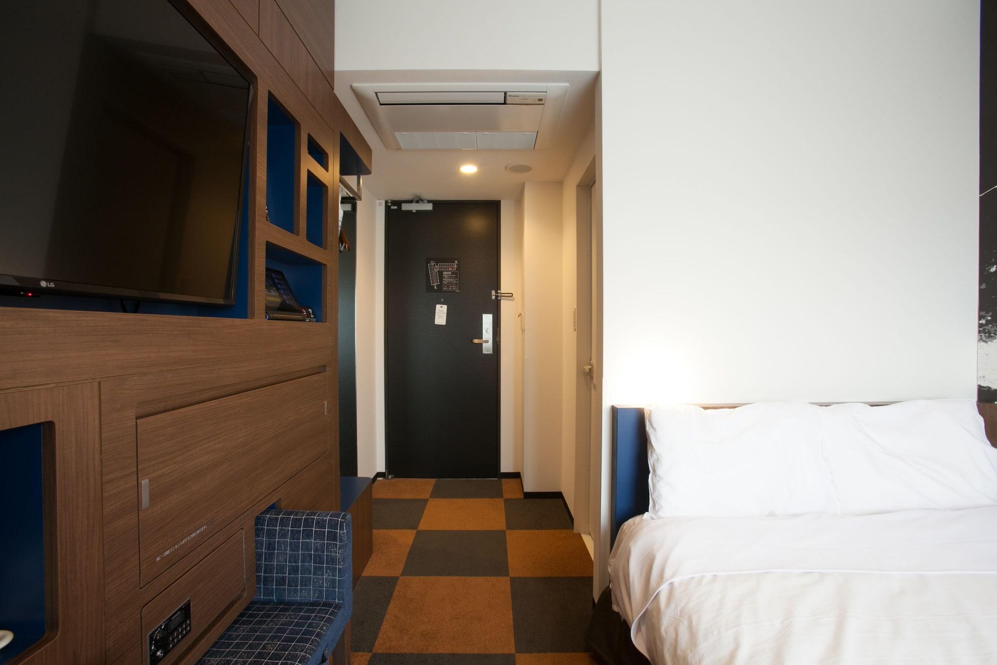 Henn Na Haneda Hotel 3*