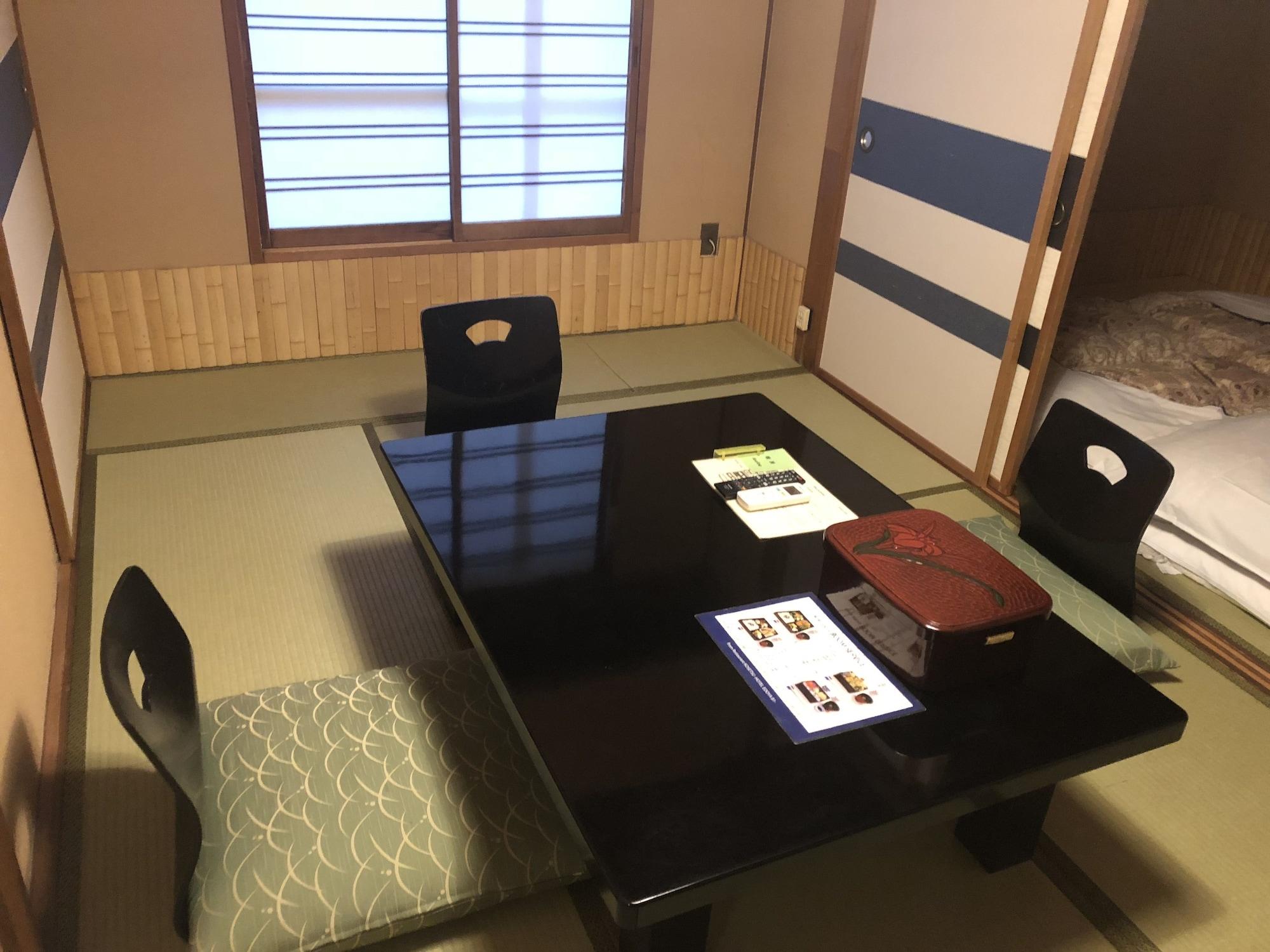 Edoya Ryokan 2*