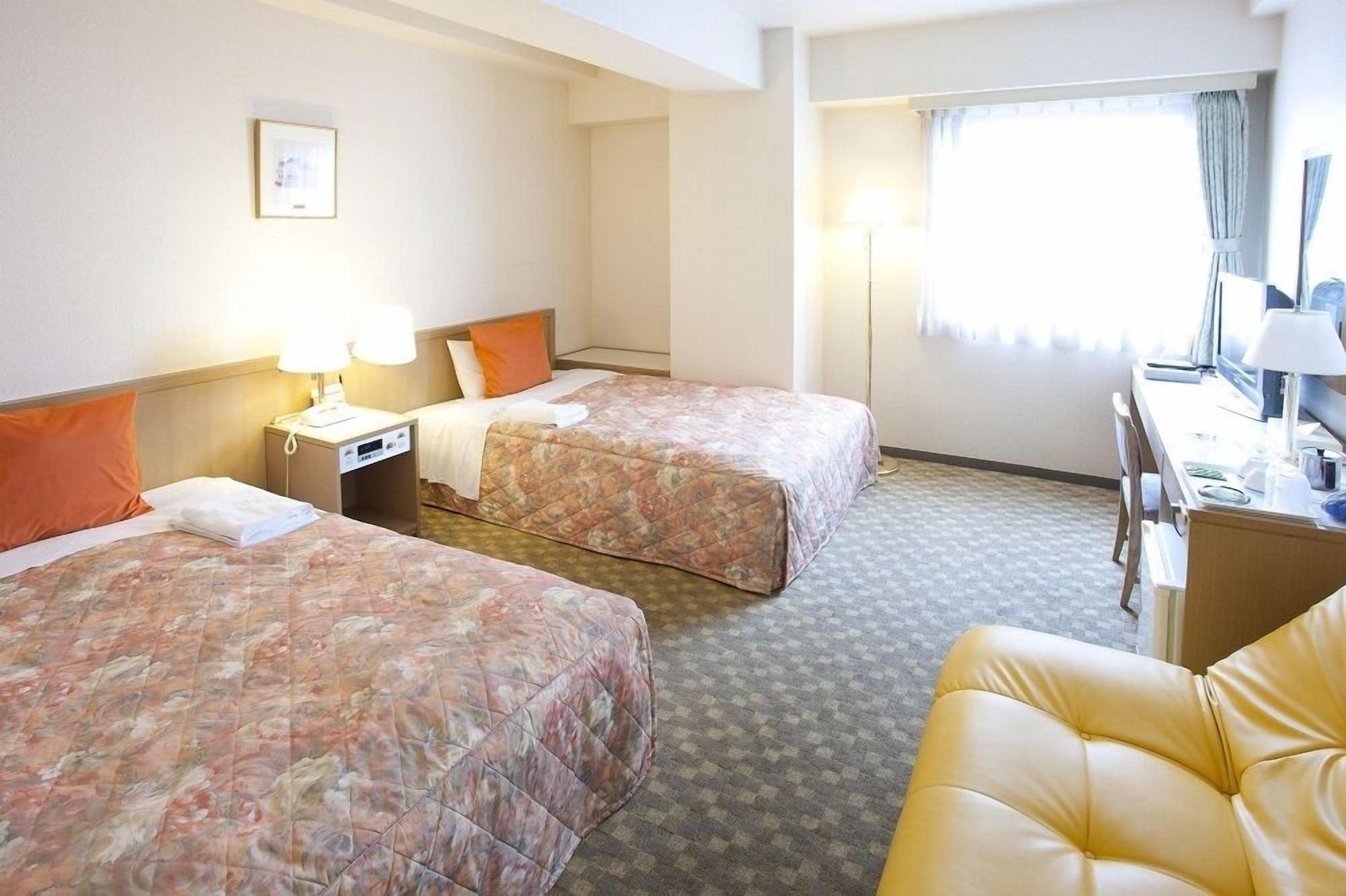 Hotel Pearl Kasai