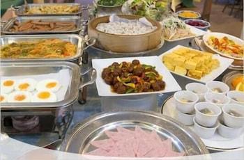 Pearl Kasai Hotel 3*